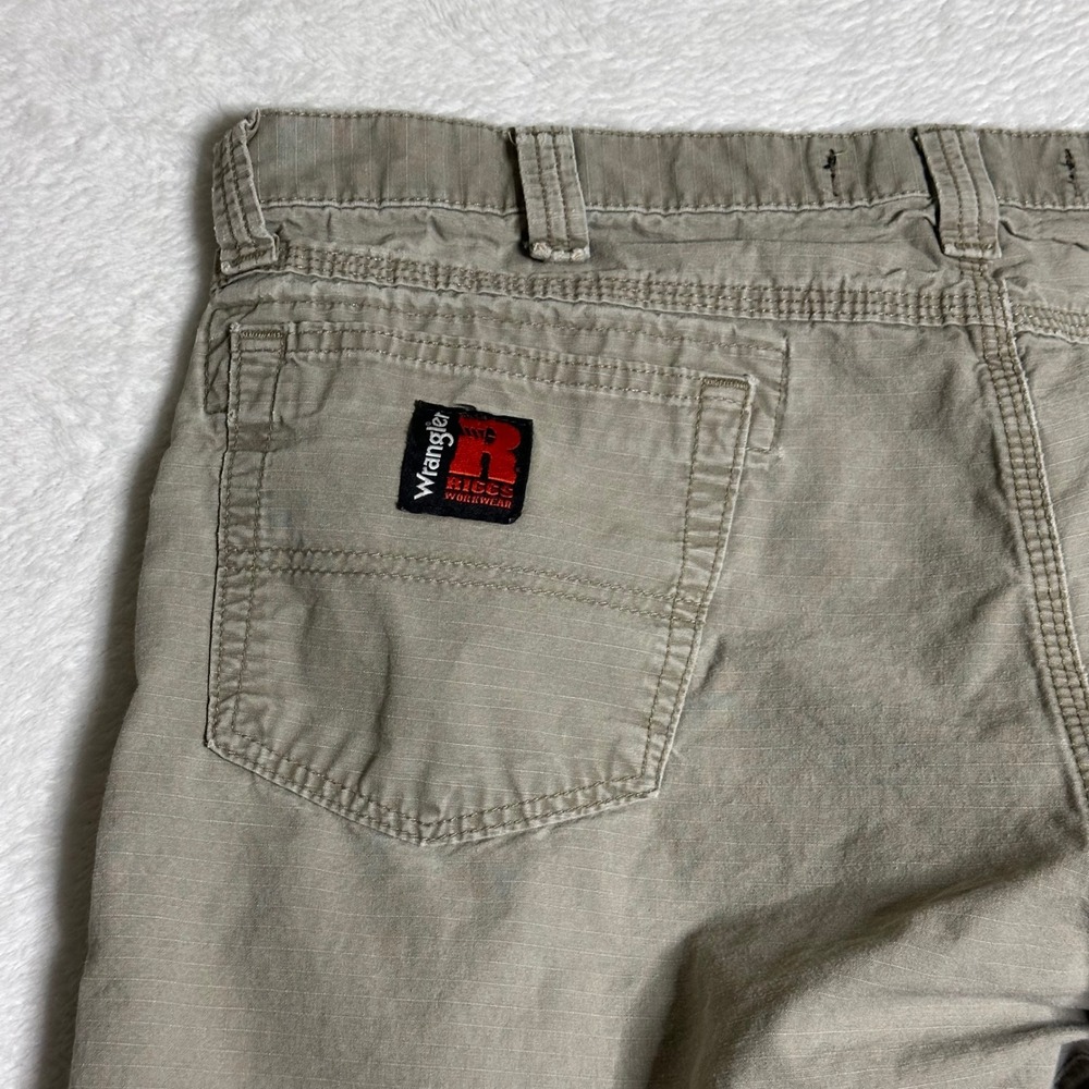 Wrangler Riggs Workwear Mens 38x30 Beige Ripstop Carpenter Pants Relaxed Utility - Picture 5 of 11